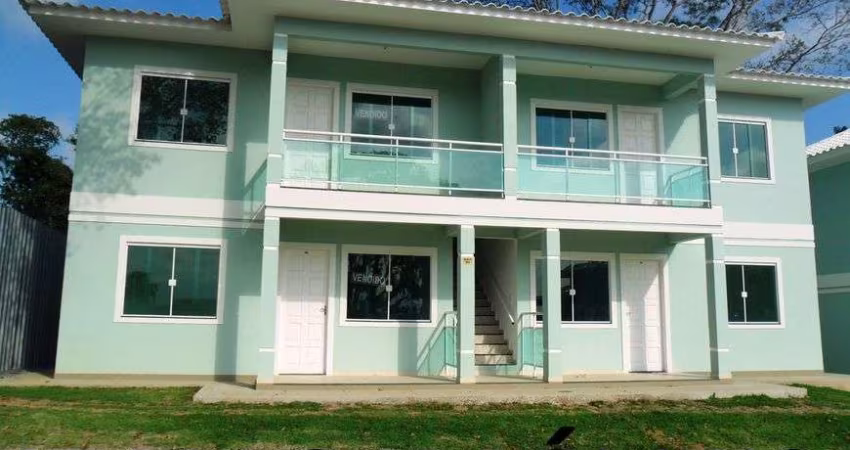 COD 056: CASA EM CONDOMÍNIO EM PORTO DA ROÇA - SAQUAREMA.