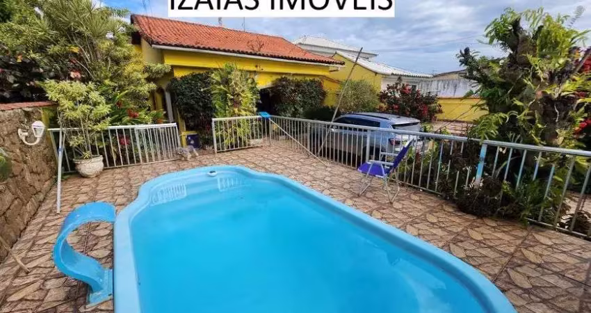 COD 323: CASA COM PISCINA EM JACONÉ - SAQUAREMA.