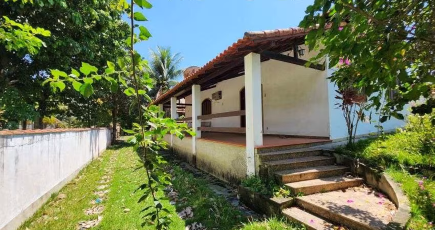 COD 357: CASA EM CONDOMÍNIO SEGURO - SAQUAREMA.