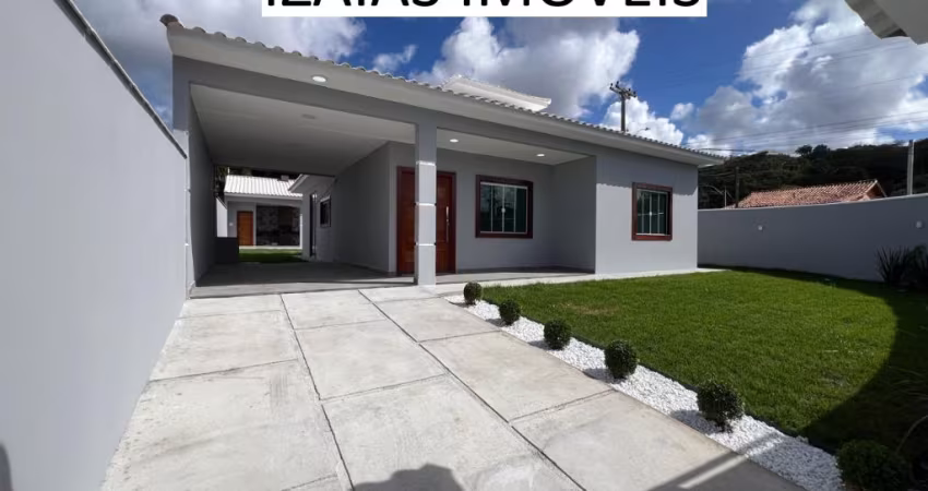 COD 428: ÓTIMA CASA COM PISCINA - SAQUAREMA.