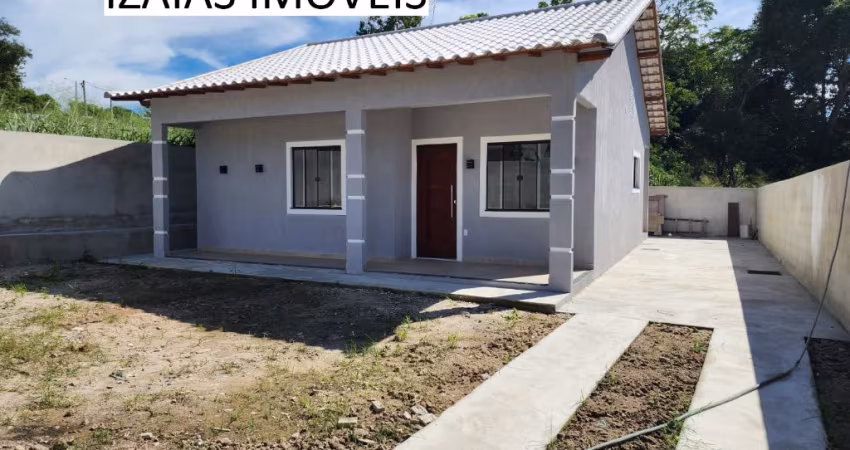 COD 431: LINDA CASA EM SAQUAREMA.