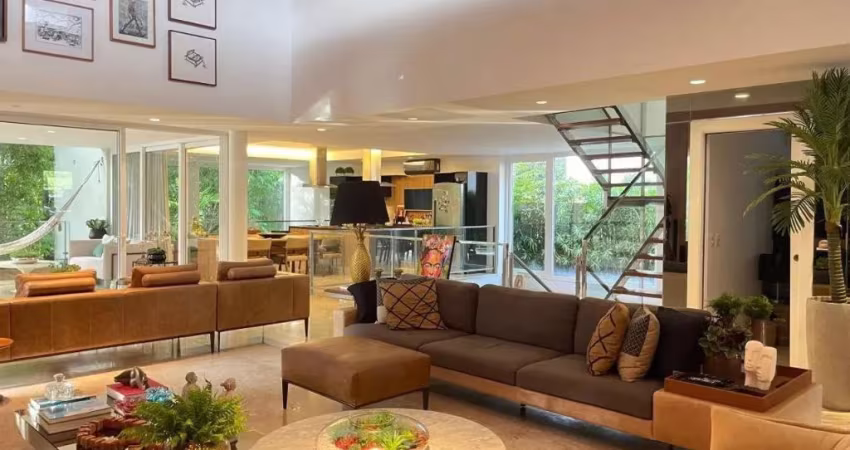 CASA 5 SUIETE EM ALPHAVILLE COM INFRA E 4 VAGAS
