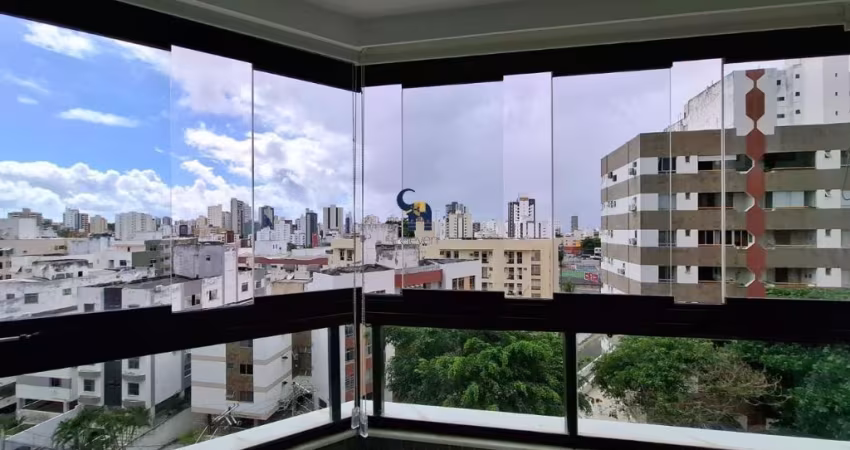 APARTAMENTO  NA PITUBA  NA RUA . ANTHENOR TUPINAMBÁ,  COM 151,56M² COMPOSTO DE 4/4, SENDO 03 SUÍTES E 01 GABINETE E DUAS VAGAS 