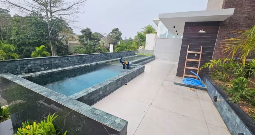 CASA ALPHAVILLE 1 REFORMADA  4 SUÍTES COM VARANDA GABINETE  NASCENTE 