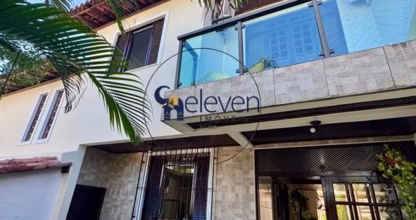 Venham conferir essa casa  3 suites com gabinete próximo do Shopping Itaigara e Praça Ana Lúcia 