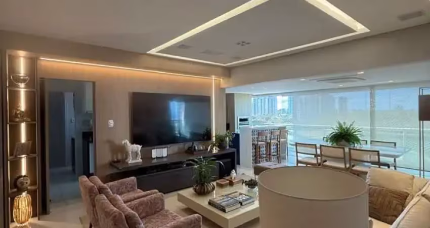 Patamares - colina a  lindíssimo 3 suítes, mobiliado, varandão gourmet de 32m2 com churrasqueira, integrada ao living, cozinha com acesso à varanda, lavabo, área de serviço e dependência completa. nas