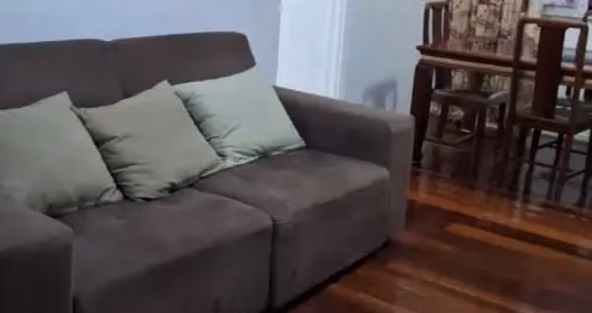 Apartamento mobiliado de 3 quartos. uma suíte com infra uma vaga na rua piauí andar alto.