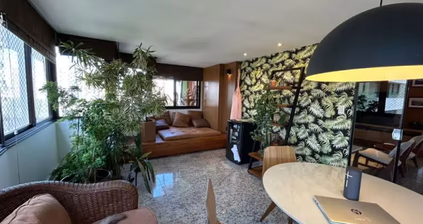 Apartamento para locação  sem mobília no horto florestal  sendo 4/4 sendo 3 suítes e 1 gabinete  com infra-andar abaixo e 3 vagas. 