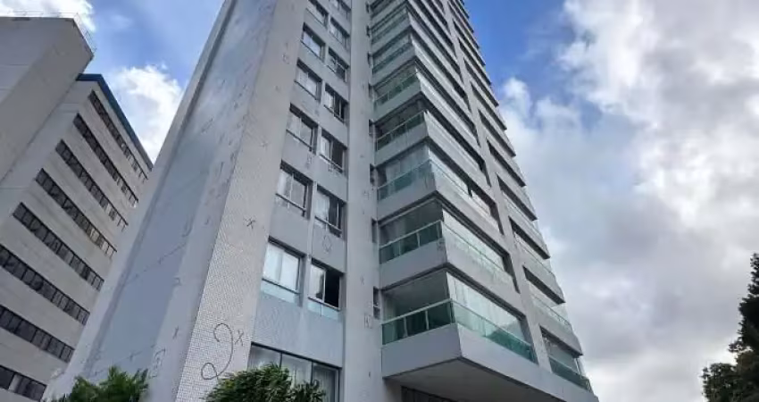 Apartamento no diamond alto do itaigara andar alto nascente 3 suítes e gabinete infra e duas vagas iniciais. 