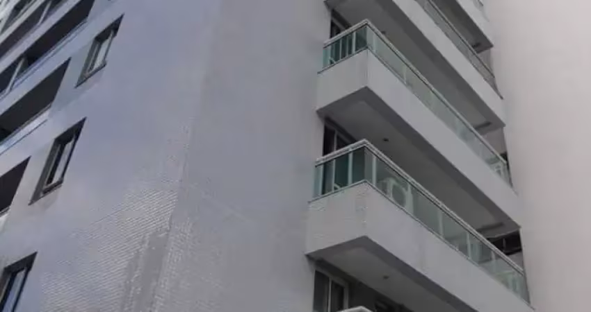 Locação sem moveis, barra life   1/4  1 uma suíte, infra na  rua marques de caravelas na barra.