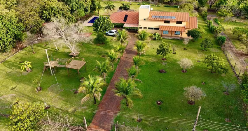 Chácara com piscina e mobiliada 5000m². um verdadeiro paraíso!