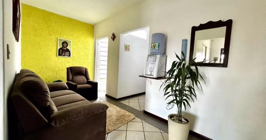 Linda casa a venda no bairro Jardim Esplanada