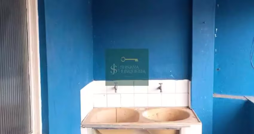 Casa com 3 quartos para alugar no Centro, Pouso Alegre 
