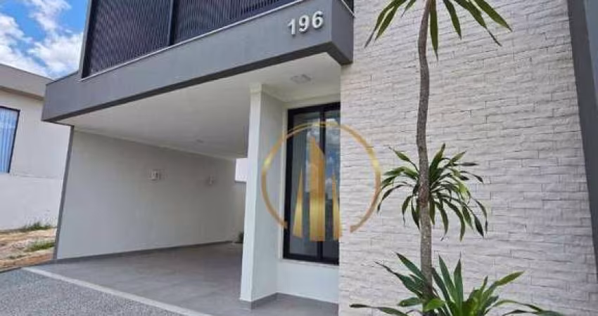 SOBRADO IMPONENTE COM PISCINA NO CONDOMÍNIO FABER 4
