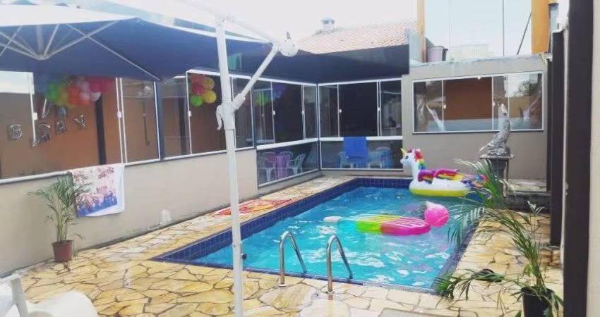 Casa com 1 dormitório à venda, 220 m² por R$ 730.000,00 - Ernani de Moura Lima - Londrina/PR