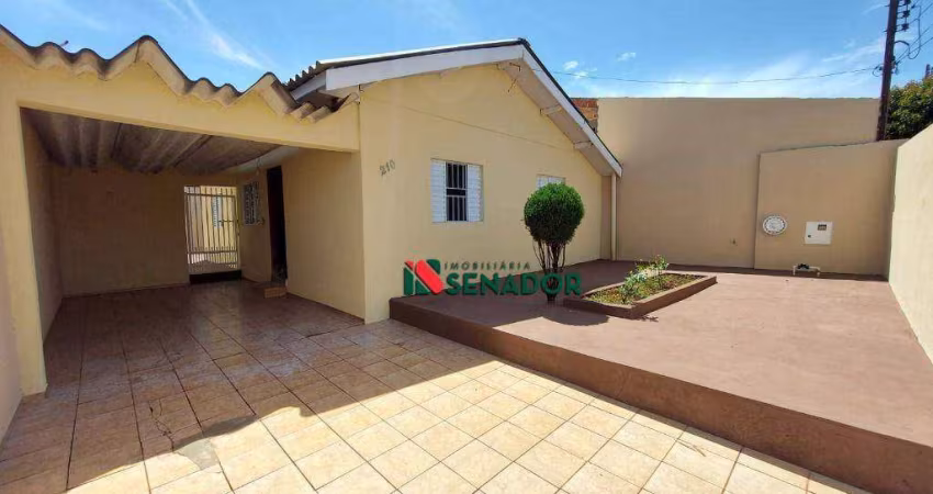 Casa com 3 dormitórios para alugar, 120 m² por R$ 1.300/mês - Parigot de Souza 2 - Londrina/PR