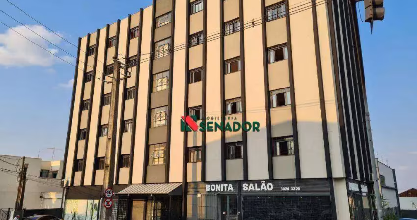 Apartamento com 3 dormitórios para alugar, 50 m² por R$ 1.990,00/mês - Centro - Londrina/PR