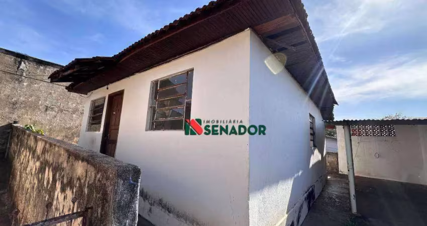 Casa com 2 dormitórios para alugar, 50 m² por r$ 700/mês - sol - londrina/pr