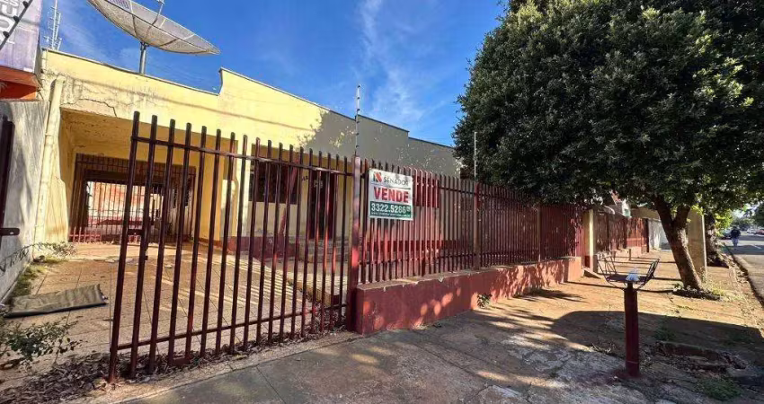 Casa comercial com 1 sala à venda na Rua Primeiro de Maio, 983, Centro, Ibiporã