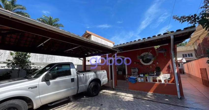 Casa com 4 dormitórios à venda por R$ 970.000 - Itaguá - Ubatuba/SP
