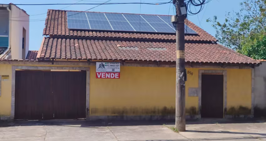 Excelente casa linear com placas de energia solar, 3 qts sendo 1 suíte