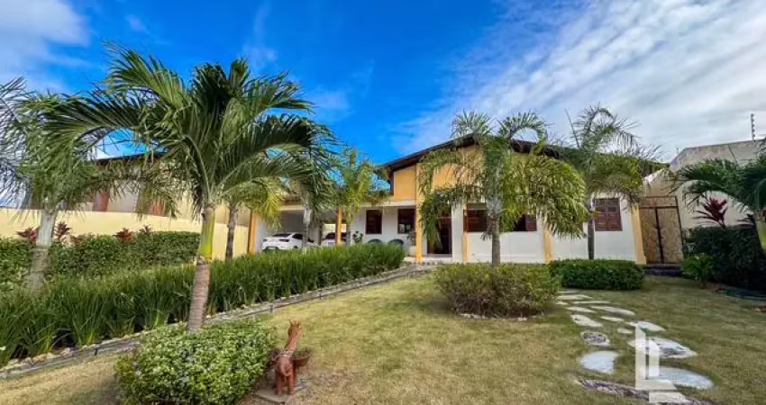Casa com 4 quartos à venda no Candelária, Natal 