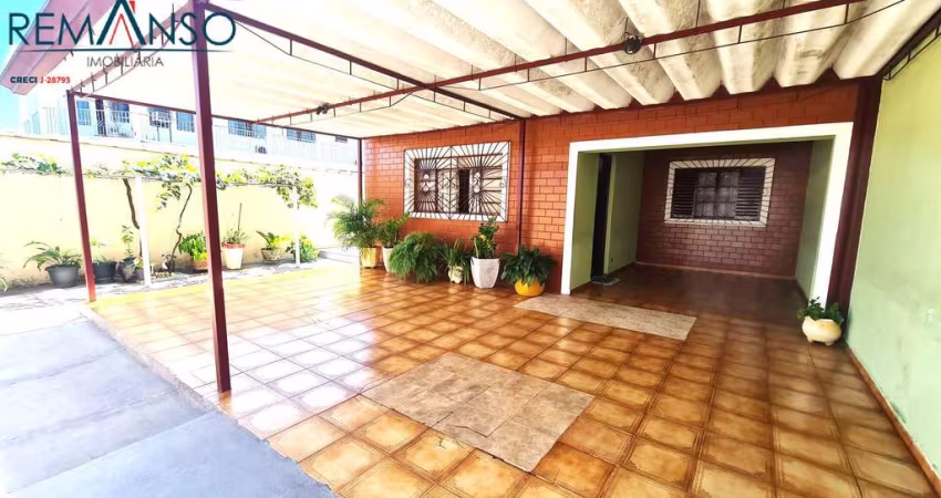 Casa de esquina com 3 Quartos à venda, 300m² - Centro de Hortolândia