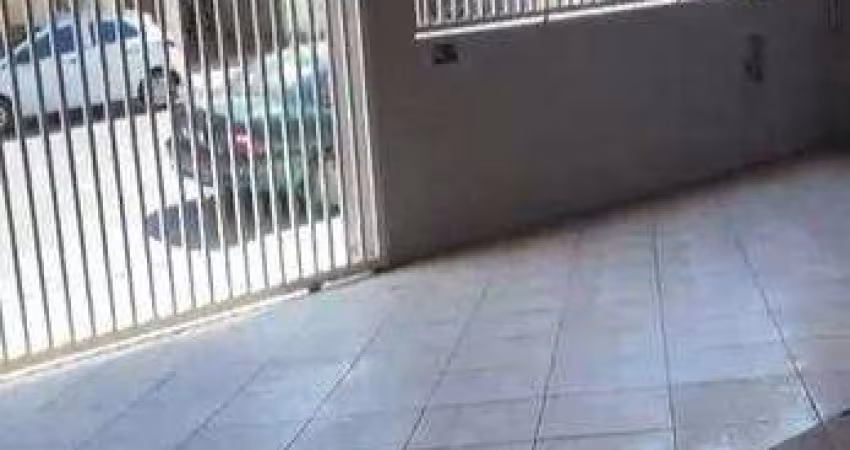 Casa com 3 Quartos à venda, 250m² - Jardim Amanda 1