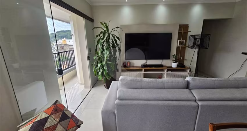 Apartamento com 3 quartos à venda em Jardim Las Palmas - SP