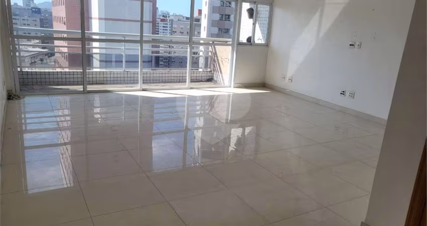 Apartamento com 3 quartos à venda em Gonzaga - SP