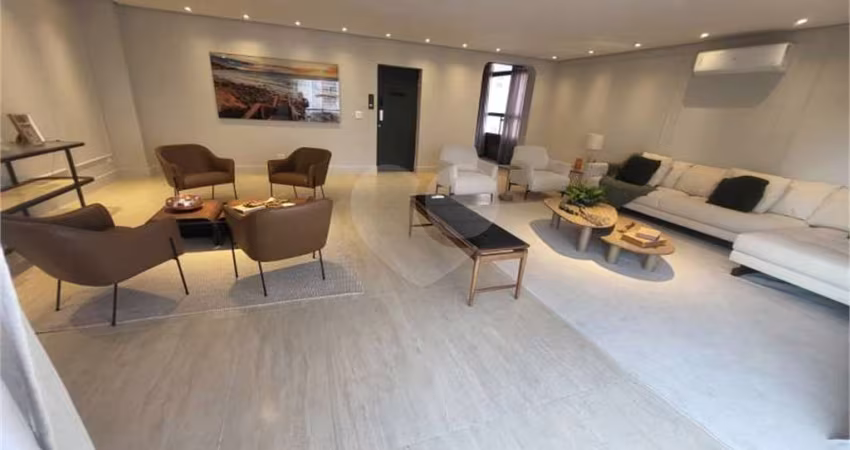 Apartamento com 4 quartos à venda em Gonzaga - SP