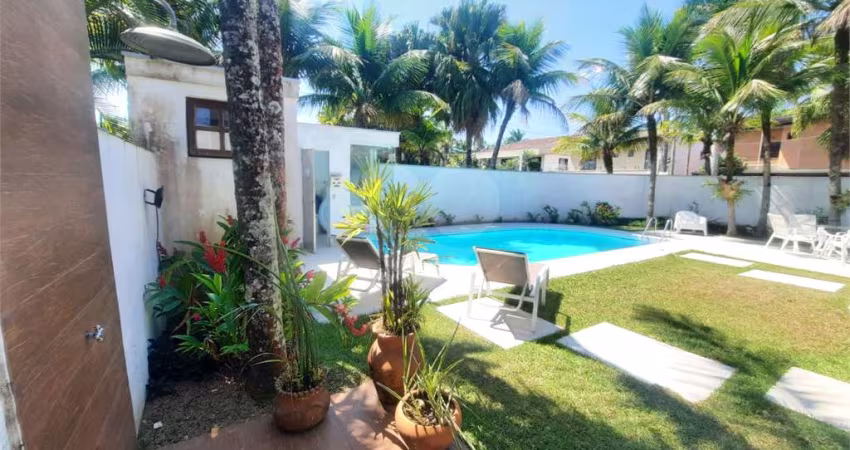 Sobrado com 5 quartos à venda em Jardim Acapulco - SP