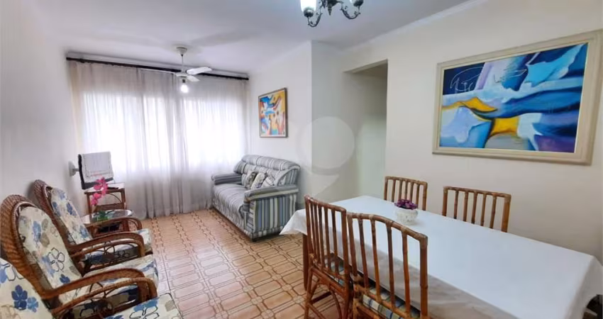 Apartamento com 3 quartos à venda ou para locação em Enseada - SP