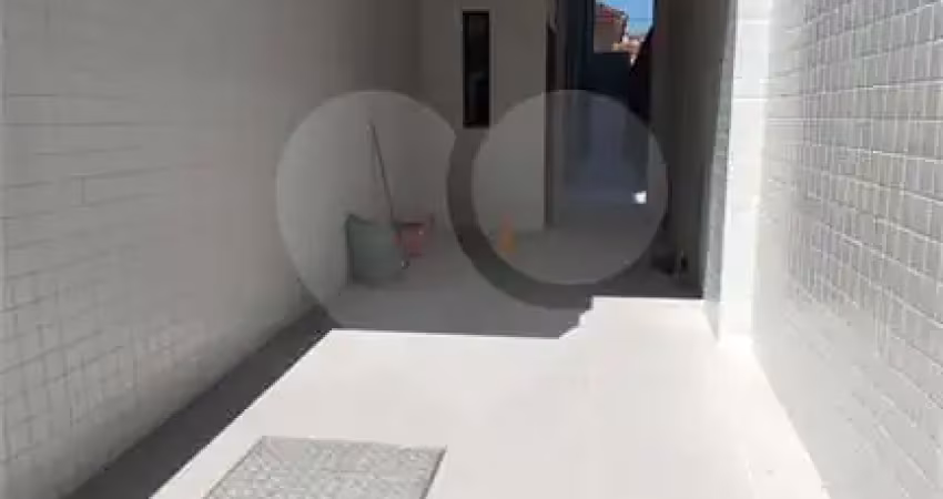 Casa com 3 quartos à venda no Embaré, Santos 