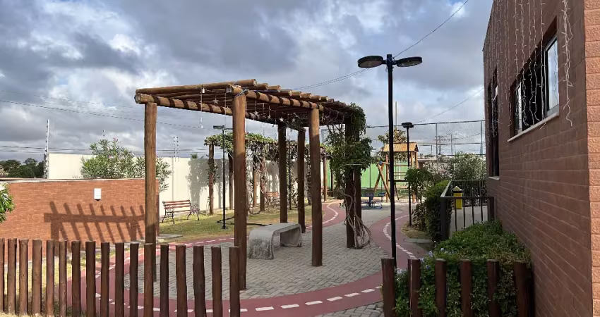Casa em condomínio fechado com 2 quartos à venda na Rua Amaralina, 111, Pampalona, Feira de Santana