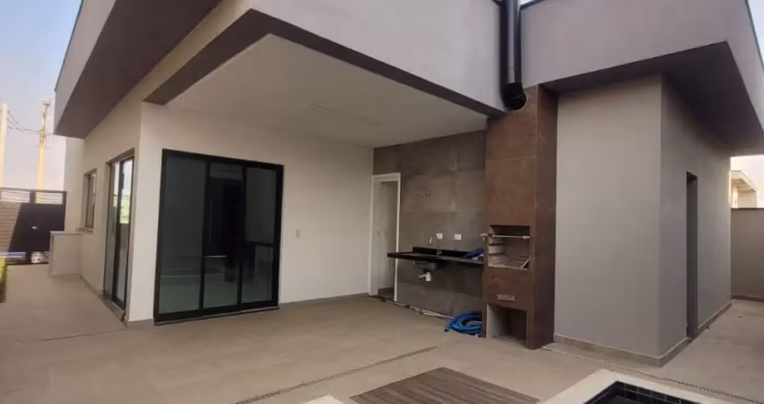 Encantadora Casa Térrea em Condomínio com Área de Lazer Completa!