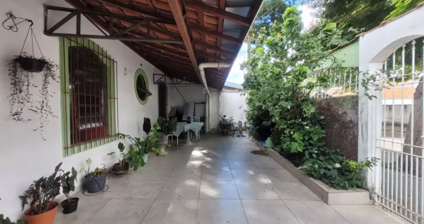 Casa com 1 suíte e mais 2 quartos no jardim satélite - oportunidade