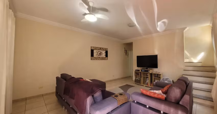 Sobrado em excelente localização no jardim alvorada para  locação. 3 dormitórios e churrasqueira.