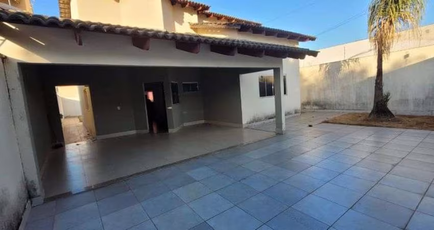 Casa para venda com 3 quartos em Estância Itaguaí - Caldas Novas - GO