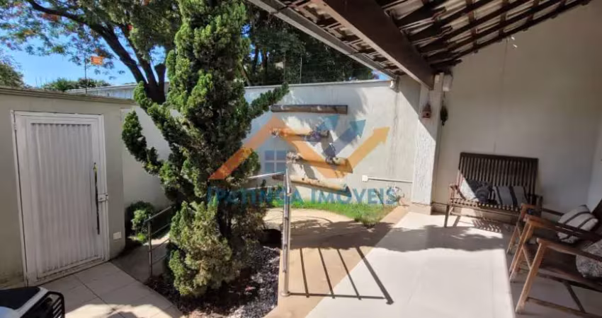 Casa com 4 quartos à venda na Rua Potássio, Imbaúbas, Ipatinga