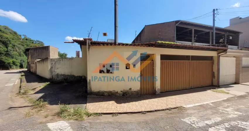 Casa em ótima localização no bairro bom retiro - ipatinga