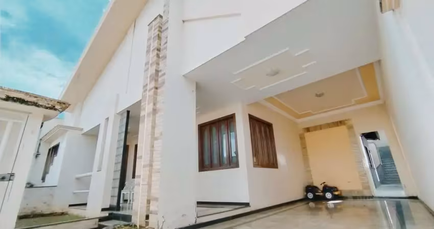 Casa com 3 quartos à venda na Rua Dom Cavati, Bela Vista, Ipatinga