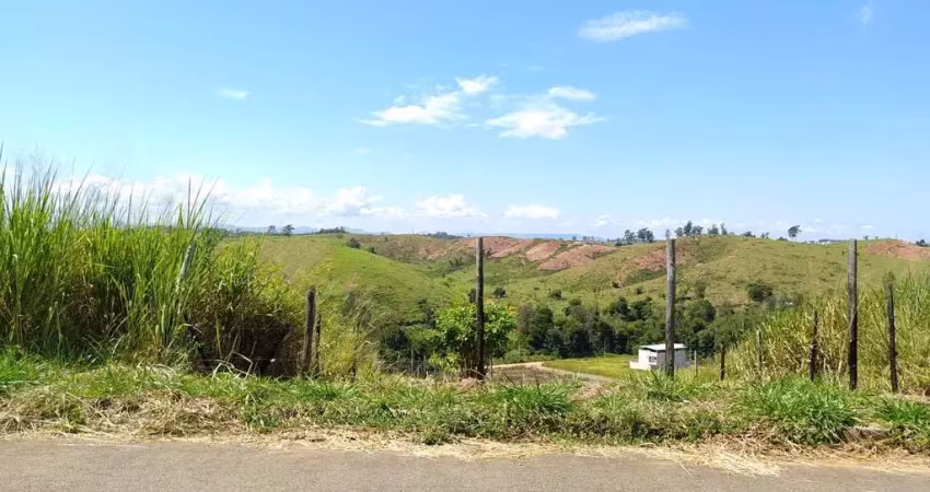 Terreno à venda na Rua Curió, Cidade Verde, Santana do Paraíso