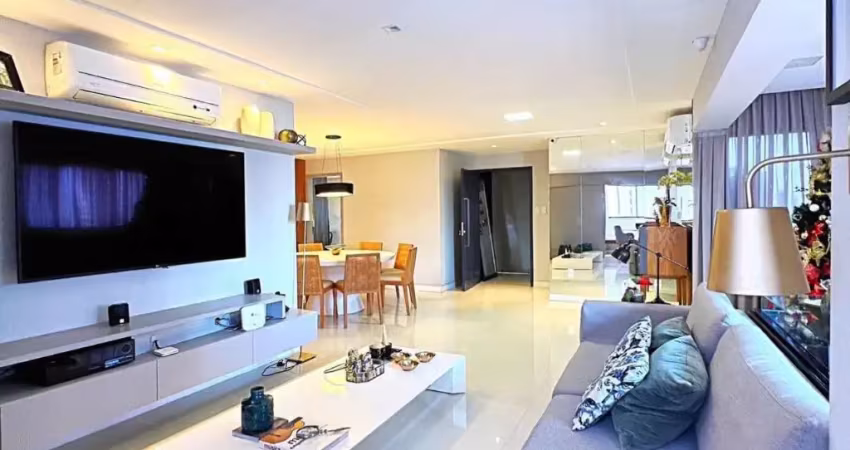 Espetacular apartamento Alto Padrão no Tirol com 3 suítes e 200m² !