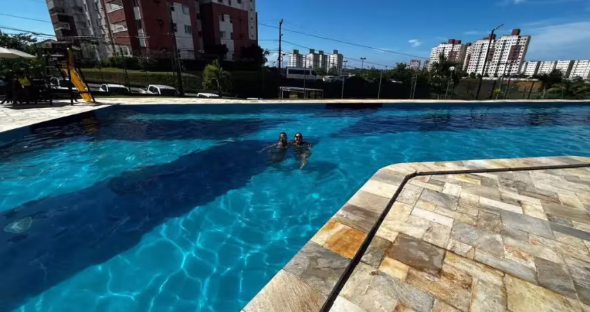 Oportunidade  ! 3 quartos , vista mar, andar médio , nascente total em condomínio clube em meio à beleza da natureza.