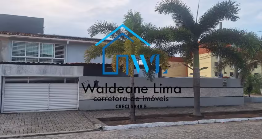 Oportunidade no Bessa! Casa Ampla e Aconchegante à Venda