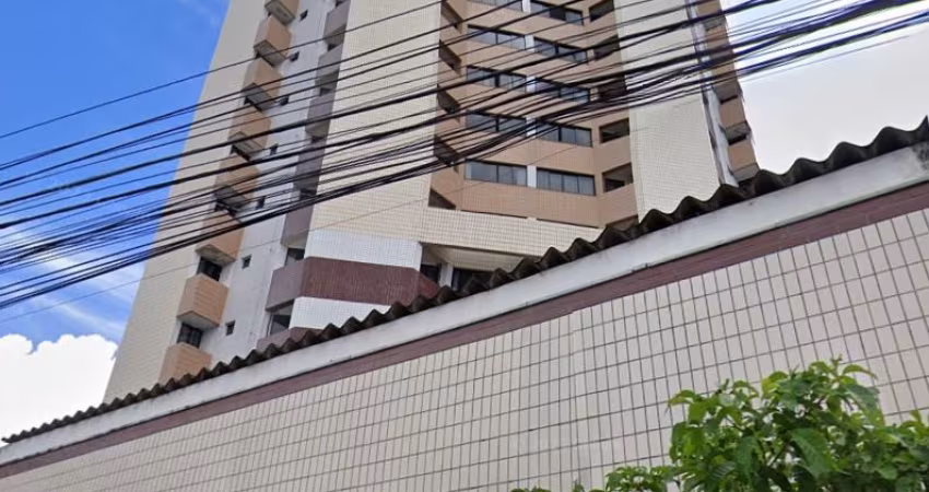 Condomínio Edifício Tower Residence