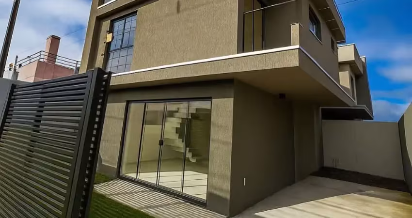 Encantador e exclusivo sobrado triplex com terraço de 36m²