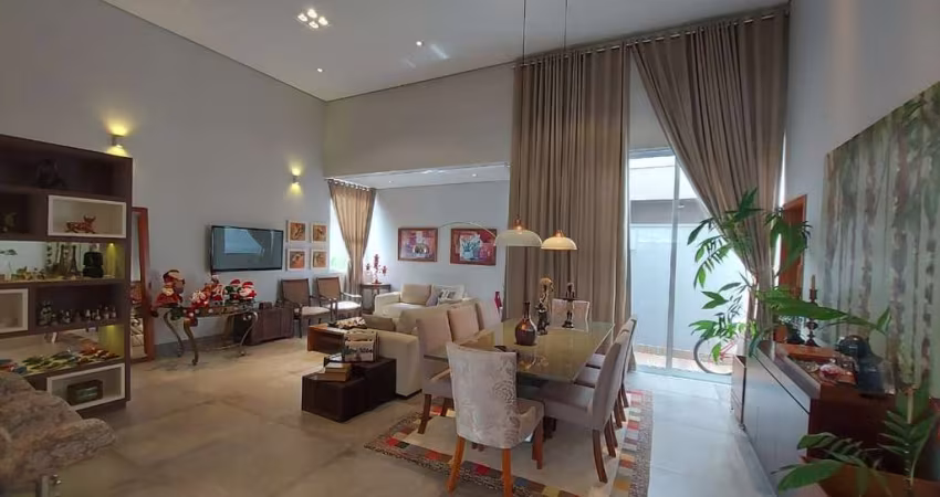Casa com 3 dormitórios à venda, 216 m² por R$ 1.590.000,00 - Estância dos Ipês - Uberaba/MG