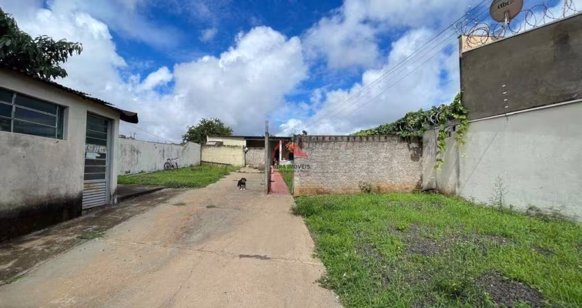 CASA BAIRRO JARDIM TRIÂNGULO